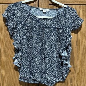 American Eagle medium blue top